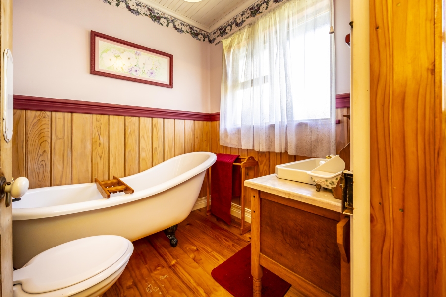 10 Bedroom Property for Sale in Cintsa East Eastern Cape